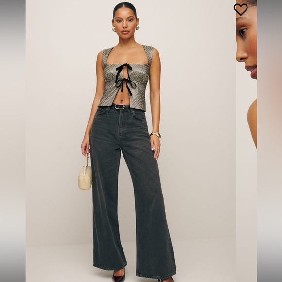 Reformation Azalea Top - Picture 2 of 5